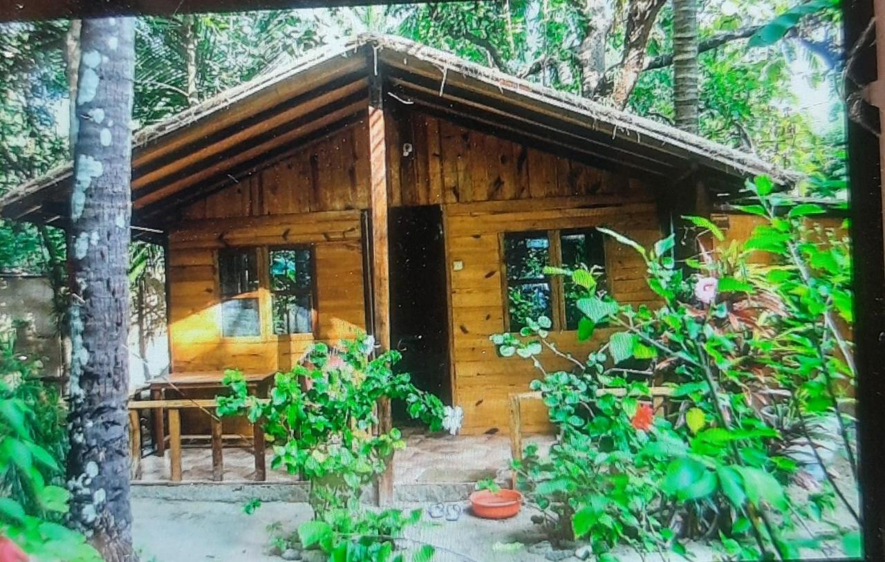 캔코나 Fernandes Bar And Restaurant B&B 외부 사진